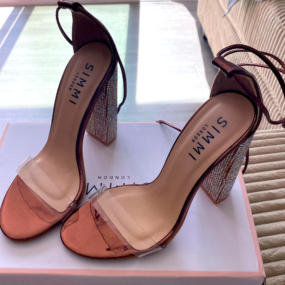 Sunni shoes